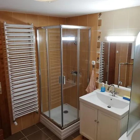 Agica Vendeghaz Tatil Evi