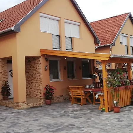 Holiday home Agica Vendeghaz *