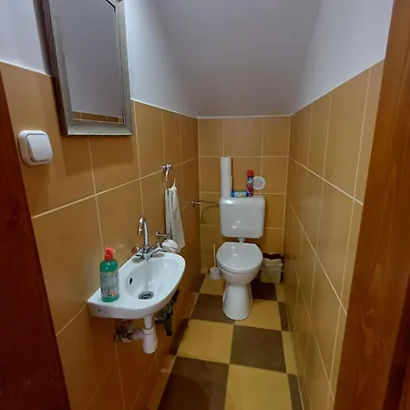 Agica Vendeghaz Tatil Evi *
